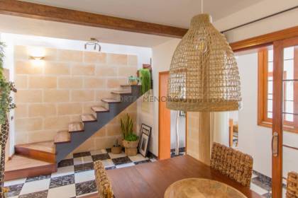 Maison avec garage à vendre dans le centre de Mahón