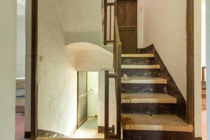Traditional country house to renovate for sale in Alaior