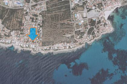 Building plot with sea views for sale in Son Ganxo