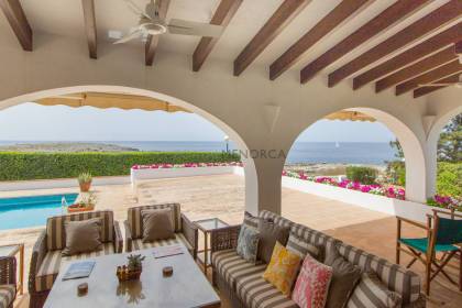 Grande villa avec vue mer à côté de la plage de Binibeca