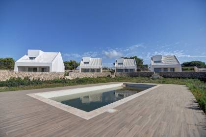Promotion de 4 villas avec piscine communautaire à Coves Noves