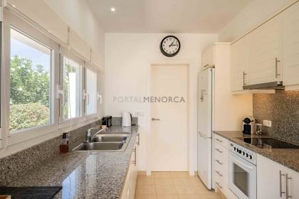 Villa de 4 habitaciones en Binixica