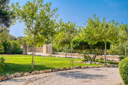 Stunning country home with letting licence in Torret, Sant Lluís