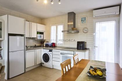 Fabuleux appartement avec piscine et vue sur la campagne à Addaia