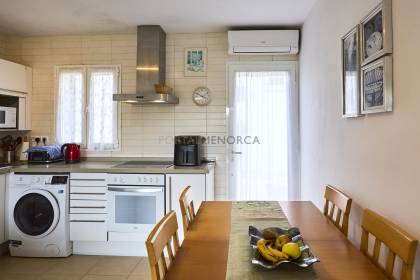 Fabuleux appartement avec piscine et vue sur la campagne à Addaia