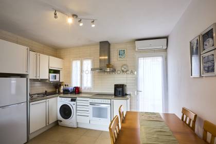 Fabuleux appartement avec piscine et vue sur la campagne à Addaia