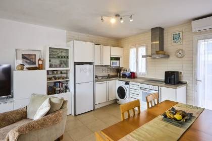 Fabuleux appartement avec piscine et vue sur la campagne à Addaia