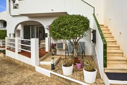 Fabuleux appartement avec piscine et vue sur la campagne à Addaia