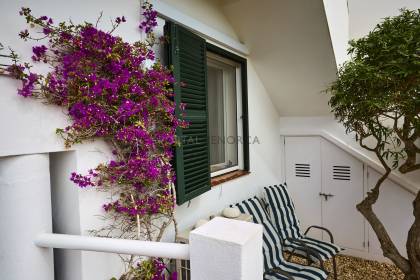 Fabuleux appartement avec piscine et vue sur la campagne à Addaia