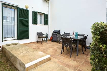 Fabuleux appartement avec piscine et vue sur la campagne à Addaia