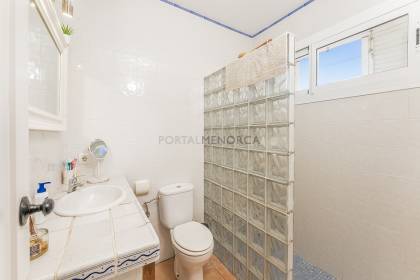 Moderno chalet de 3 dormitorios con piscina en la costa Sur de Menorca