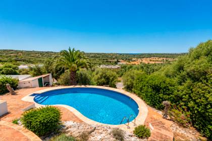 Villa avec vue sur la mer et potentiel d'agrandissement à Son Vitamina