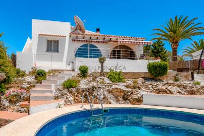 Villa avec vue sur la mer et potentiel d'agrandissement à Son Vitamina