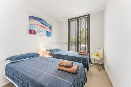 Chalet con piscina y licencia turística en Addaia
