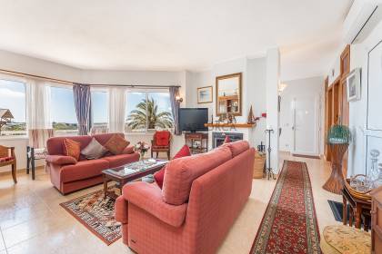 Elegant 3-Bedroom Villa with Panoramic Sea Views in Cala Llonga