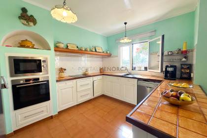 Villa de 4 chambres avec piscine, intimité et espaces extérieurs