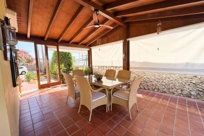 Villa de 4 chambres avec piscine, intimité et espaces extérieurs