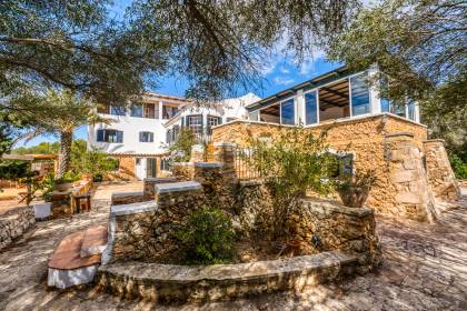 Renovated Villa with Private Pool, Tennis Court and Sea Views in Alcaufar