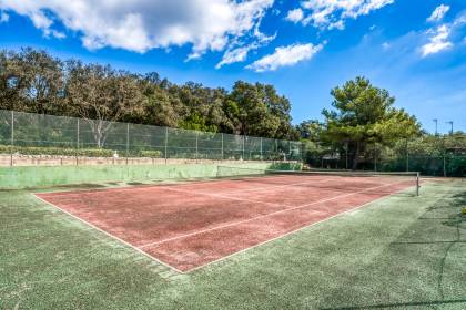 Renovated Villa with Private Pool, Tennis Court and Sea Views in Alcaufar