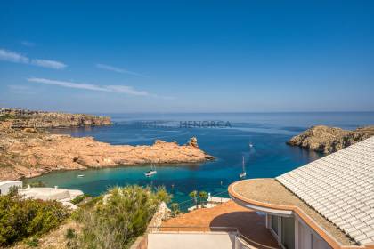 Villa with spectacular sea views and tourist licence in Cala Morell