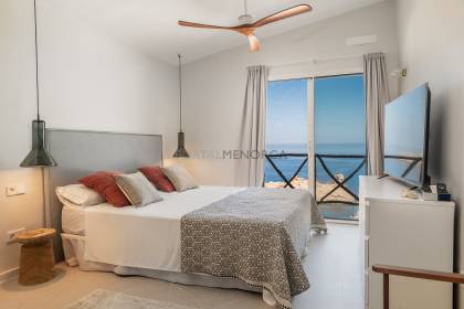 Villa with spectacular sea views and tourist licence in Cala Morell