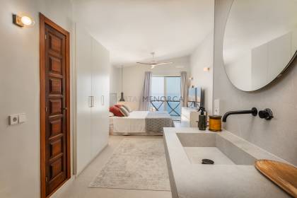 Villa with spectacular sea views and tourist licence in Cala Morell