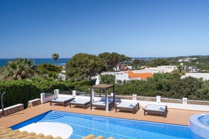 A spectacular 7 bedroom villa with annex and sea views.