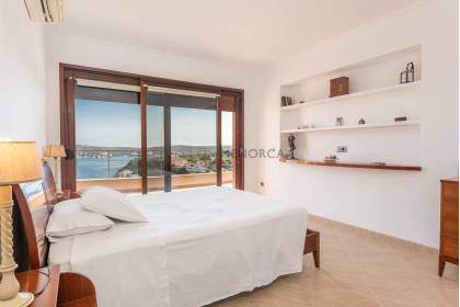 Espectacular casa de 5 dormitorios con vistas al mar en Mahón