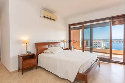 Espectacular casa de 5 dormitorios con vistas al mar en Mahón