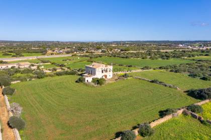 Finca rústica a reformar por completo en Ciutadella