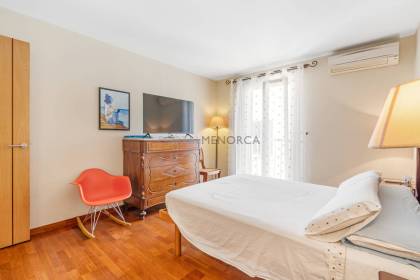 Bel appartement à 30 m. du centre ville