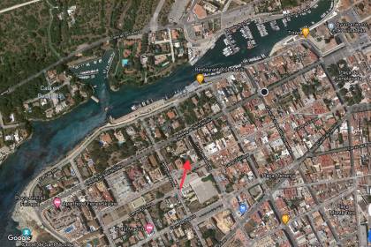 Exclusivo solar con posibilidad de edificar un bloque de 6 viviendas cerca del Paseo Marítimo de Ciutadella