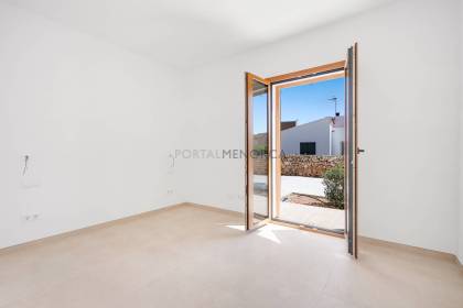 Interesting fully refurbished villa in Cala'n Bosch