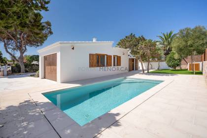 Interesting fully refurbished villa in Cala'n Bosch