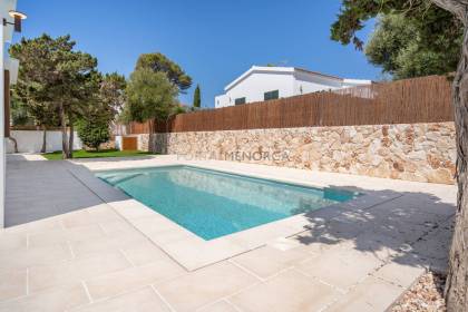 Interesting fully refurbished villa in Cala'n Bosch