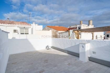 Recently renovated ground floor property with patio in Mahón