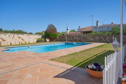 Single-family home with swimming pool in Son Oleo, Ciutadella