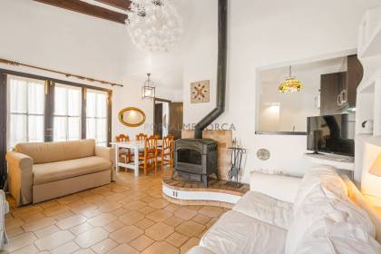 Charming villa in Son Xoriguer just 50 metres from the beach