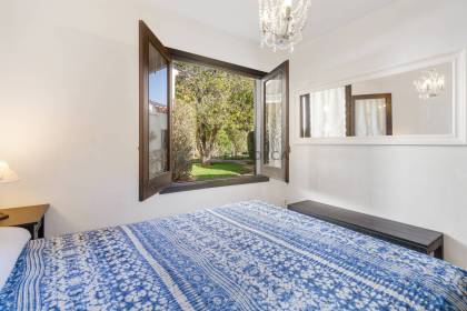 Charming villa in Son Xoriguer just 50 metres from the beach