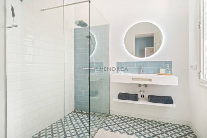 Spectacular private flat in the centre of Ciutadella.