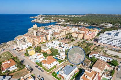 Parcela para 4 viviendas cerca del Paseo Marítimo de Ciutadella