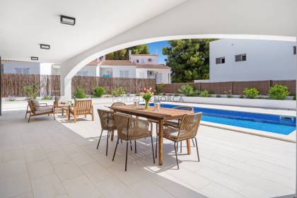 Villa avec licence touristique à Port d'Addaia