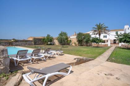 Two country houses, one with a tourist licence, on the south coast of Ciutadella