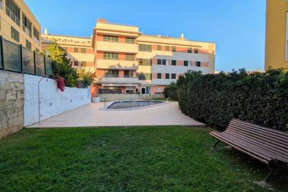 Second-floor flat with lift near Ciutadella's Seafront Promenade