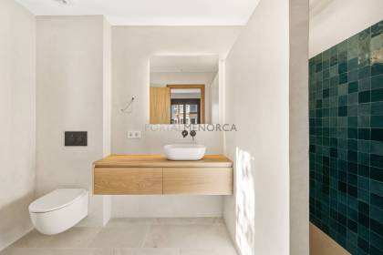 Casa en primera planta con derecho a vuelo en el centro de Ciutadella