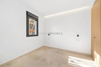 Casa en primera planta con derecho a vuelo en el centro de Ciutadella