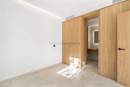 Casa en primera planta con derecho a vuelo en el centro de Ciutadella