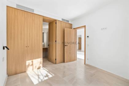 Casa en primera planta con derecho a vuelo en el centro de Ciutadella