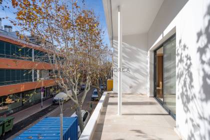 Casa en primera planta con derecho a vuelo en el centro de Ciutadella