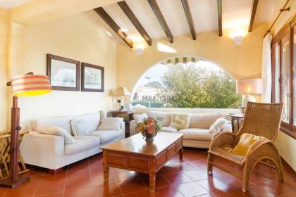 Chalet con vistas al mar en Calan Brut